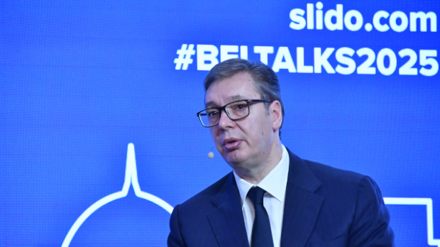 Вучић: Три могућа сценарија за НИС, Србија би платила руски део власништва