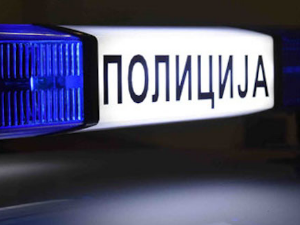 Излог просторија СНС-а у Врњачкој Бањи оштећен хицима из ватреног оружја, ухапшен осумњичени