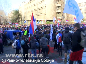Апел за мирне протесте у суботу