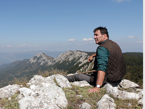 Сасвим природно-Пливајте, не питамо за године