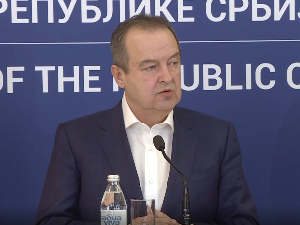 Дачић: МУП не прекида скупове