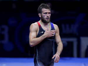 Тибилову се смеши злато