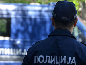 Ухапшен осумњичени да је на скупу у Футогу погодио жену у главу фарбом