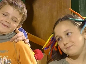 Између игре и математике:	Боје, веће мање, дуже краће