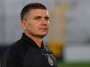 Партизан верује Благојевићу - нови уговор за шефа стручног штаба (STARSPORT / Srdjan Stevanovic/) Партизан верује Благојевићу - нови уговор за шефа стручног штаба