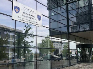 Приштина, издате потернице за хапшење двадесет Срба