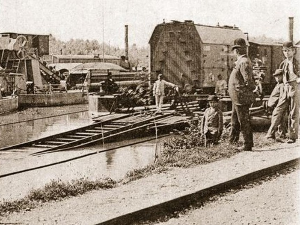 Документарне фусноте – Шором шајке а Дунавом воз