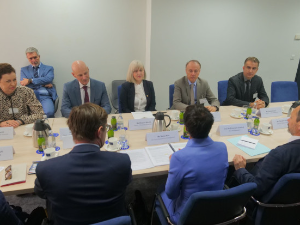 Марта Кос са представницима академске заједнице