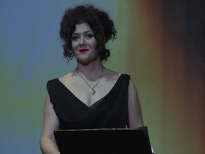 Дивна Љубојевић и Мелоди: Источник