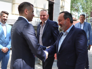 Милићевић: Србија чека повратнике, ту је њихов дом