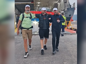 После 22 дана пешачења, три пријатеља прикупила новац за ортопедска помагала за децу