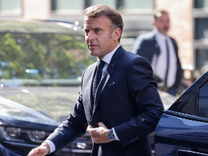 Макрон: Надам се да ће се дијалог Београда и Приштине наставити у наредним недељама