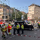 Аутомобил ударио у групу пешака у Штутгарту, осам повређених Аутомобил ударио у групу пешака у Штутгарту, осам повређених