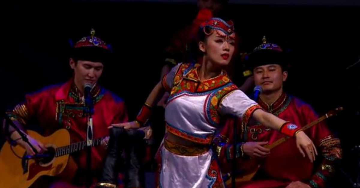 Ансамбл Хин Ан: 1. део