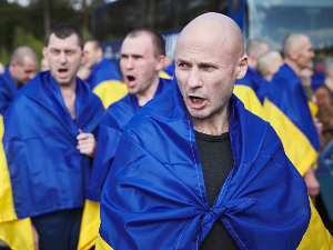Русија и Украјина у највећој размени затвореника од почетка рата; Лавров: Ватикан није идеалан за преговоре