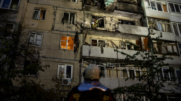Масовни удари на Кијевску област - погођена стамбена подручја, троје страдалих; одбијен напад дронова на Москву