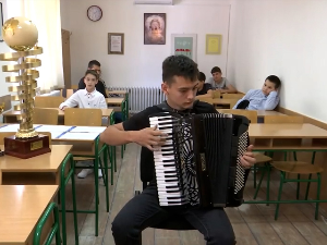 Јагодински виртуози на хармоници