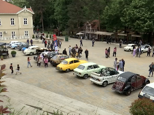 Олдтајмери на врњачкој Променади 