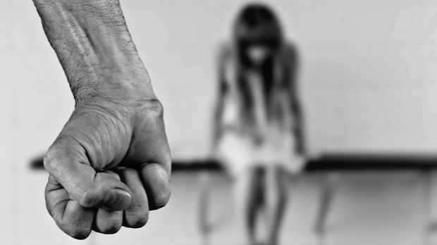 Жене жртве насиља у породици - црне слике са терена, још црње у медијима