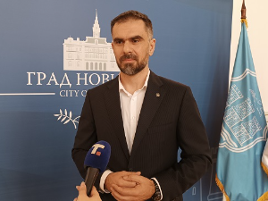 Градоначелник Новог Сада упутио иницијативу за израду споменика жртвама пада надстрешнице