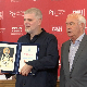 Владимиру Кецмановићу уручена „Просвјетина“ Повеља Владимиру Кецмановићу уручена „Просвјетина“ Повеља