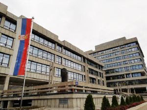 Измењена оптужница против девојке која је колима оборила девојку током протеста у јануару