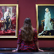 Нови портрети британског краља и краљице (EPA-EFE / NEIL HALL) Нови портрети британског краља и краљице