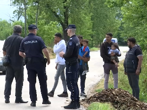 Осуда напада на Роме у Тавнику код Краљева