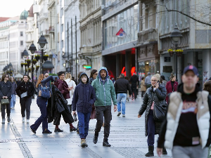 Време променљиво – облачно и прохладно, али суво