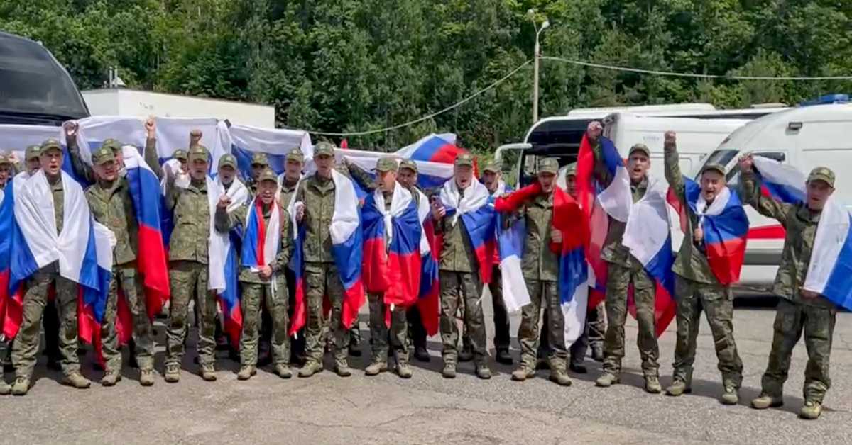 Москва и Кијев разменили другу групу тешко рањених и болесних заробљеника; Зеленски: Потискујемо Русе из Сумске области