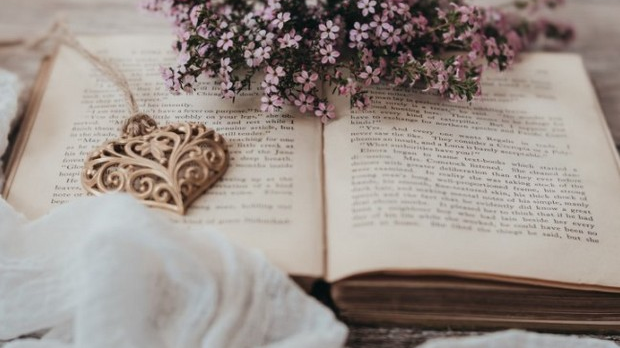 Време музике: Бајке Ханса Кристијана Андерсена Време музике: Бајке Ханса Кристијана Андерсена