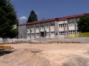 Улагање у образовне установе у пиротском округу