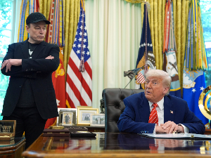 Како се од љубави тако брзо стигло до мржње – вербални рат Трамапа и Маска