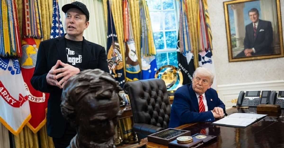 Маск и Трамп – сукоб титана на врху америчке елите (Фото: ЕПА/ЕФЕ / Francis Chang) Маск и Трамп – сукоб титана на врху америчке елите