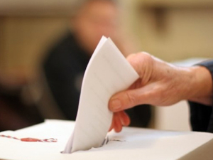 Пејић: Избори вероватно крајем следеће године; Ненадић: Изборни услови погоршани