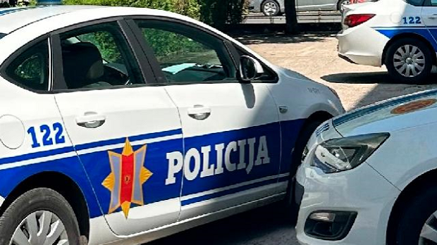 Мајка и дете из Србије погинули у саобраћајној несрећи у Црној Гори