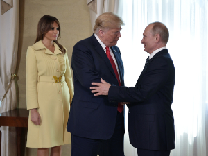Трамп открио шта Меланија мисли о Путину; Кремљ наградио руским пасошом Американца за заузимање Курахова