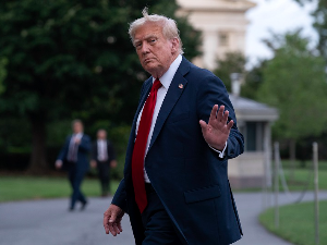 Досије Епстајн, Трамп и Маск – распламсавање тензија међу републиканцима и куљање теорија завере