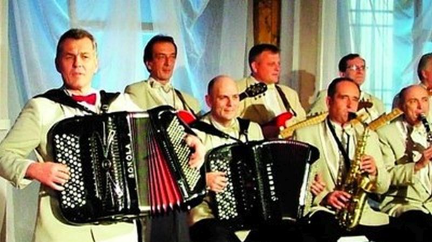У гостима код Народног ансамбла У гостима код Народног ансамбла