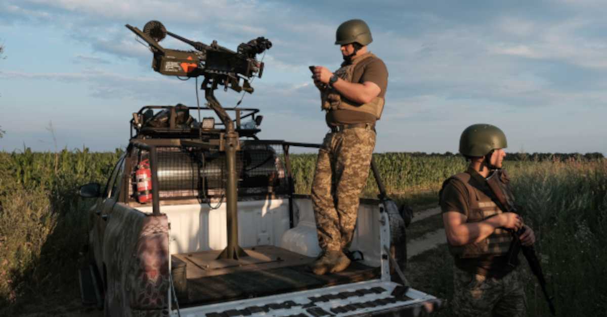Украјинска војска: Гађали смо руску рафинерију у Рјазању; Кремљ: Стране војске не могу дати безбедносне гаранције 