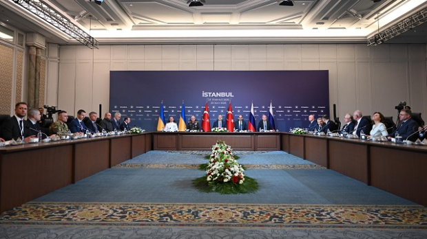 Русија и Украјина постигле договор о размени ратних заробљеника и притворених цивила; Трамп сумња у финансијску помоћ Кијеву
