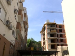 Станоградња у Србији у паду, али потражња не јењава – шта још утиче на раст цена станова