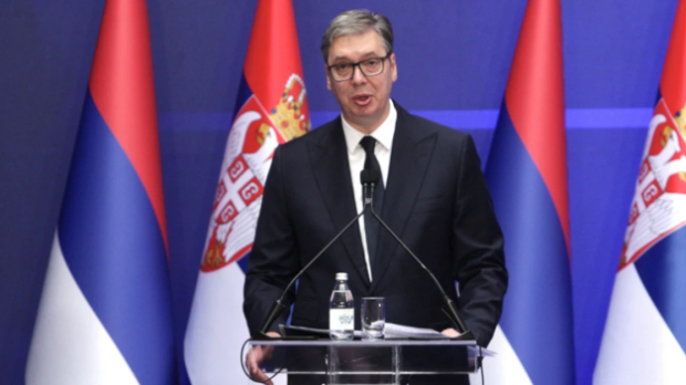 Вучић: Молим вас не рушите Србију, не можете да је победите