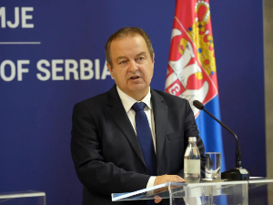 Дачић: Инсинуације партија и појединаца вређају надљудски напор ватрогасаца-спасилаца