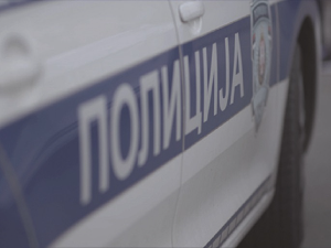 Ухапшен осумњичени за напад на полицијске службенике испред Филозофског факултета у Новом Саду