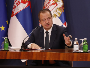Дачић: Блокаде саобраћајница су кршење закона, полиција носи велики терет