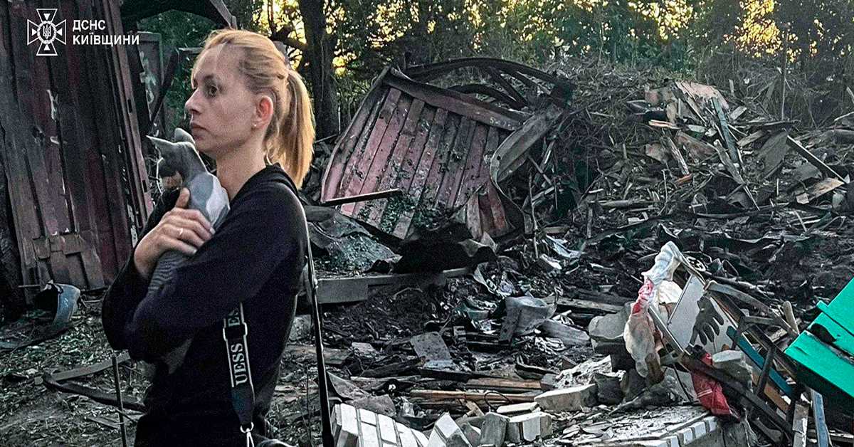 Кијев: Рекордан број дронова у синоћном нападу на Украјину; Москва: Погинуле три особе у удару на плажу у Курску