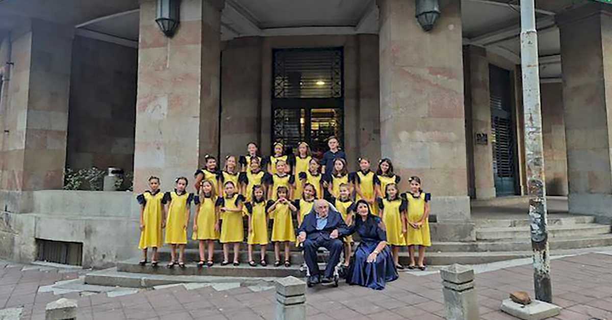 Из века у век