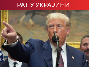 Трамп наредио да се две нуклеарне подморнице позицирају близу Русије због изјава Медведева