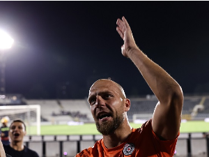 Милошевић: Хтео сам да пресадим косу у Турској, али од тога нема ништа (Starsport.rs) Милошевић: Хтео сам да пресадим косу у Турској, али од тога нема ништа